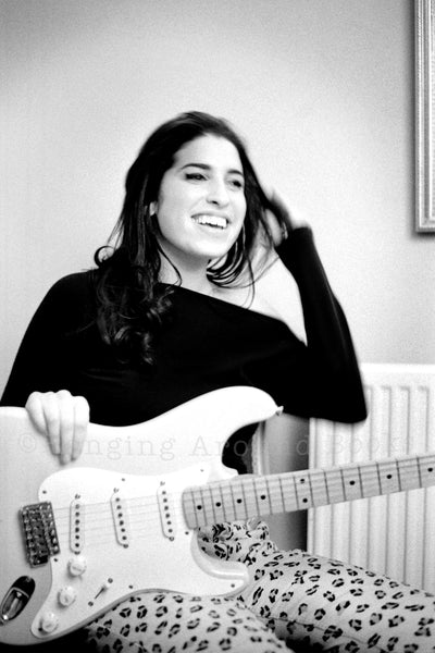 A DAY IN THE LIFE - AMY WINEHOUSE 23 OCTOBER 2003