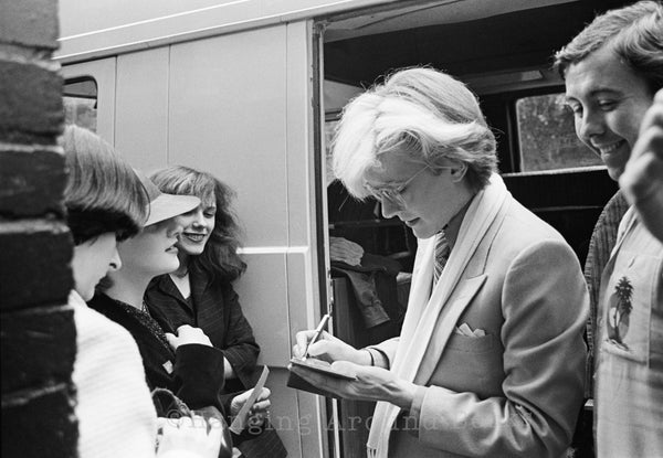 HERE COMES THE QUIET LIFE : JAPAN 1981/82